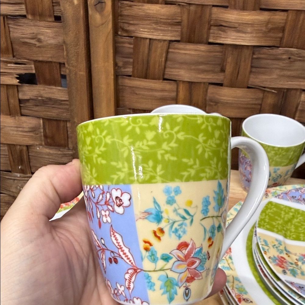 Charming Floral Patchwork Dinnerware Set - Picture 2 of 7